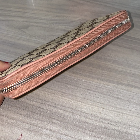 GUCCI GUCCISSIMA LEATHER LONG WALLET PRE LOVED AUTHENTIC - Picture 8 of 9